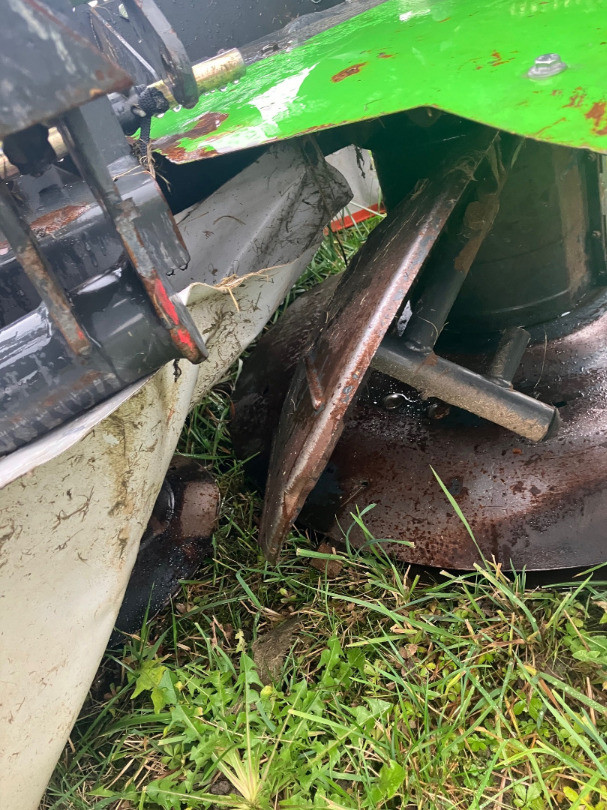 5e2e0c7f-949a-4046-89d0-4029824491d6-Deutz mä5.jpg