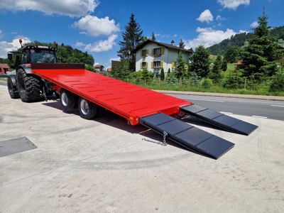 20 to. Tiefgänger aufkippbar Plattformanhänger
