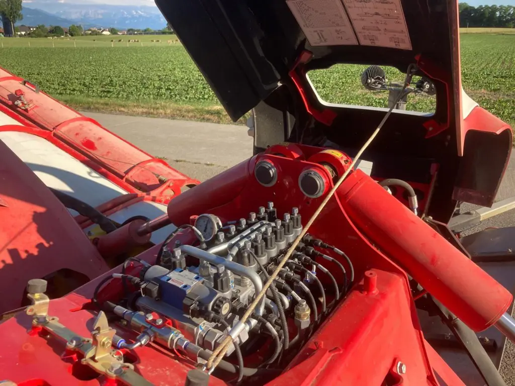 89c4deda-ffea-47a2-9ea0-ececfe258f8f-PHOTO-2025-09-24-15-27-44 (7).jpg