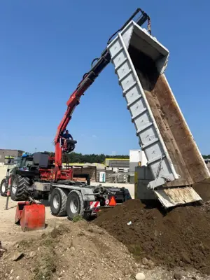 Hakengerät - Abrollkipper / Fliegl HKL 22 mit Fassi Kran