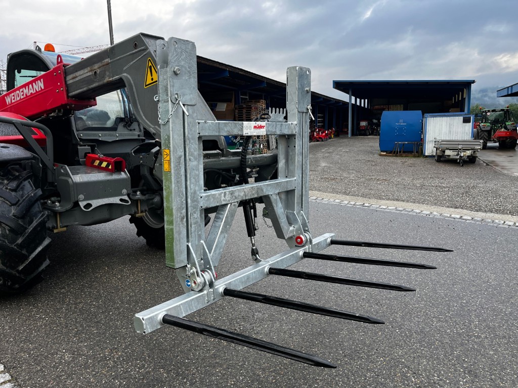 f25efe1c-1efa-4da2-adee-91ee6825f2ff-35634 Fliegl Ballengabel Hydraulisch klappbar (3).jpg