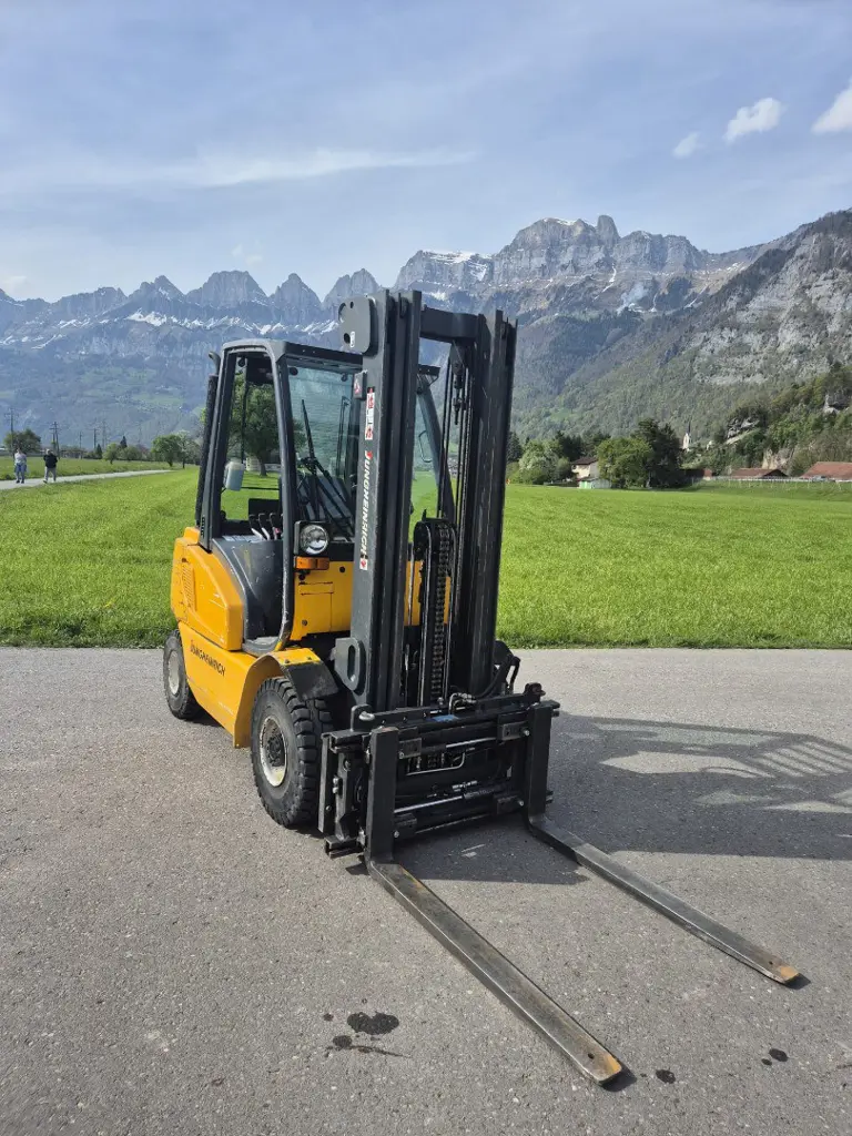 9bfb19c8-4368-4b53-926b-75ec2c9717fb-WhatsApp Image 2026-04-17 at 17.22.06 (1).jpg