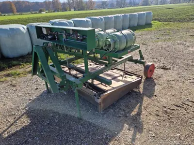Professionelle Unkraut-Abflammmaschine für Traktor (Baujahr 2016) – Top-Zustand!