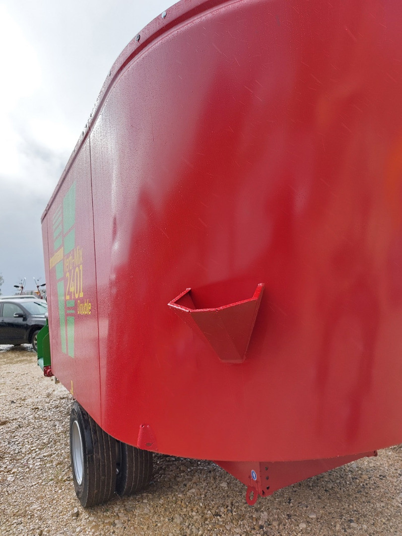 097d4d8d-4145-4a6f-a020-4233f6540609-Strautmann 2401 (5).jpg