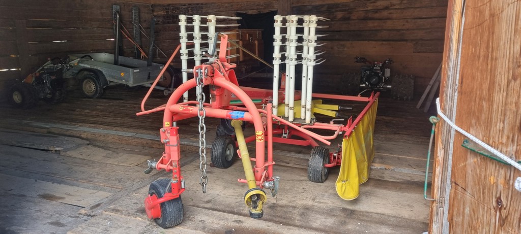 ea7bb5b1-67e4-40eb-a828-c298ec3b946e-Pött Top 340 (002).png