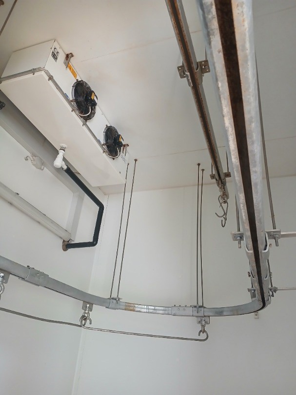 243c9d30-6ce7-4fd1-bc7a-9a023109de04-Chambre froide 3.jpg