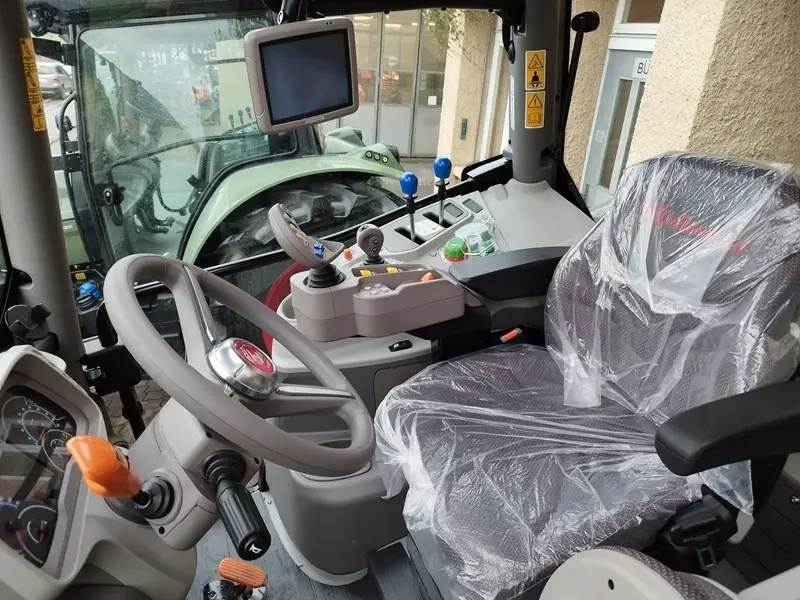 9535035a-9064-404e-a9e2-ca6fb4385a06-XL 125 5.jpg