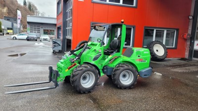 Avant 860i Multifunktionslader  57PS