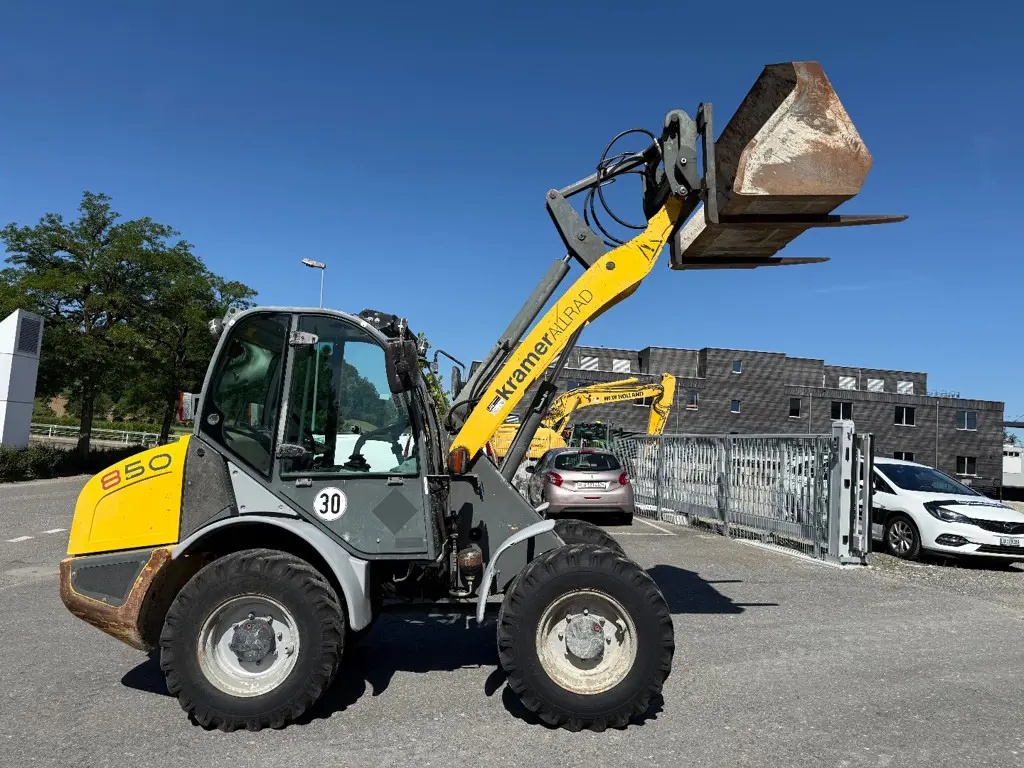 Radlader Kramer 850