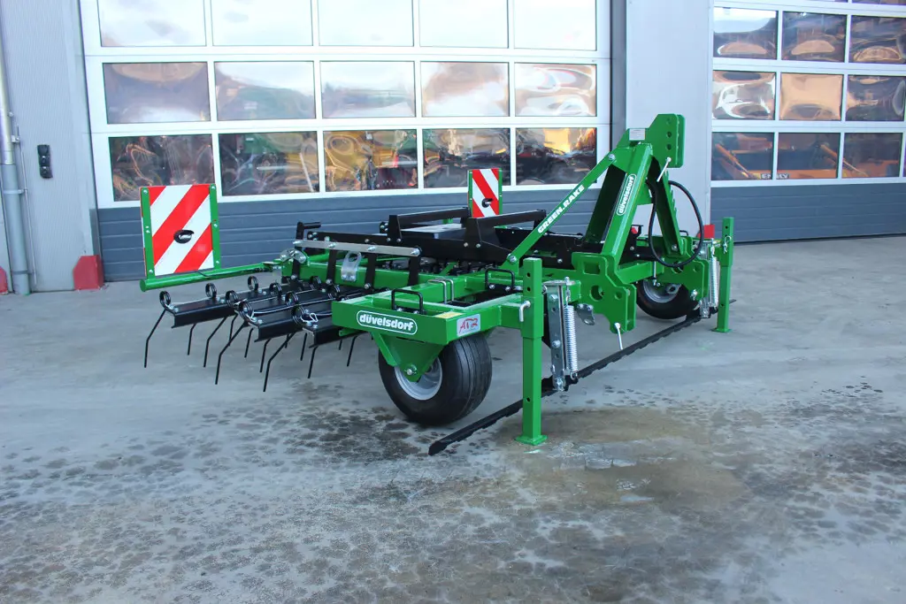 Grünland-Striegel GREEN.RAKE pro 3m