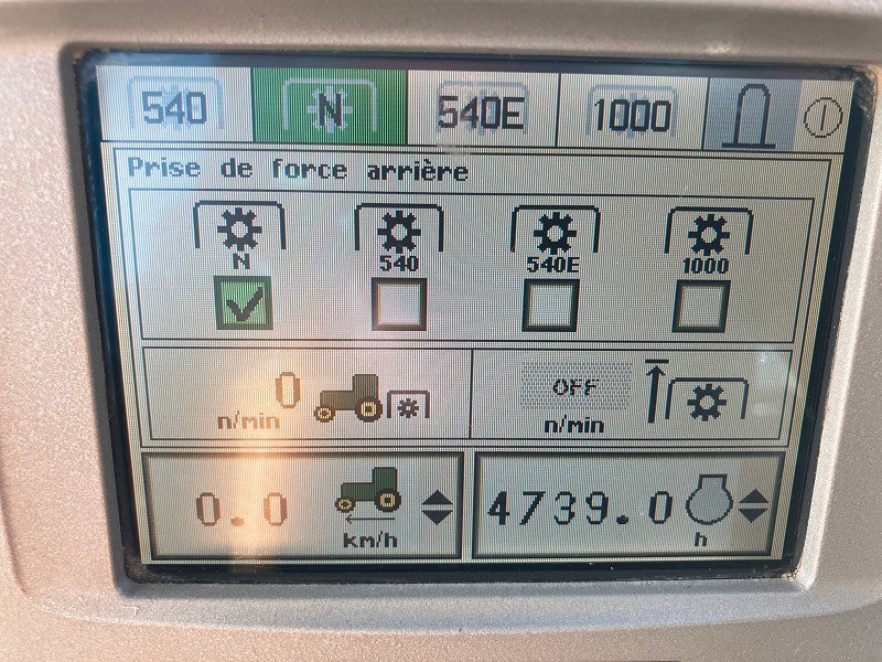 47aac8a2-5f21-4c0d-bf7d-a4405ea30d72-John Deere 6230 12.jpg