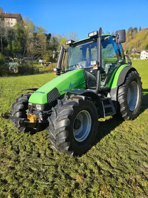 Tracteur Agrotron 105