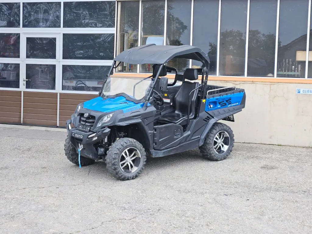 CFMoto UForce 550