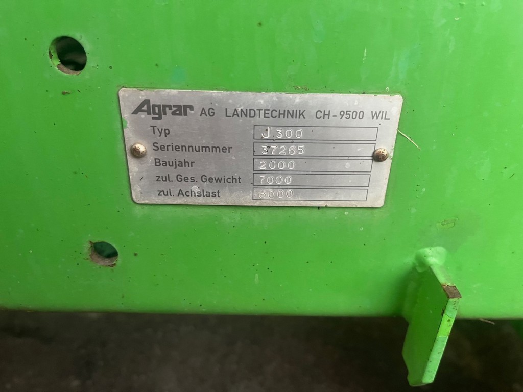 fca5687c-cae4-4237-b6eb-cc8f7a5151d7-Agrar Jumbo 300 Bruhin 3.jpg