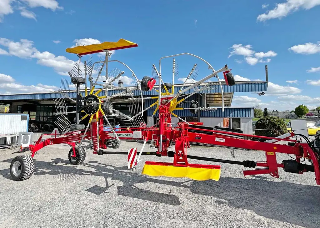 e8c5333a-6d74-476e-bbdb-65023fbdebce-36370-Pöttinger-Kreiselheuer-Top-662-(7).jpg