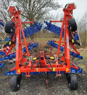 Hatzenbichler Striegel 9 m neu unmontiert