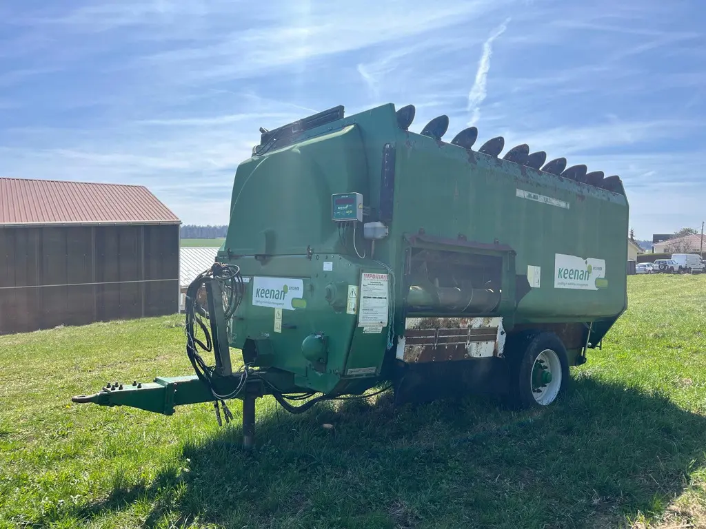 564b0e9f-fbb7-4895-b58c-40cf53d995a5-Keenan Sommer (10).jpg