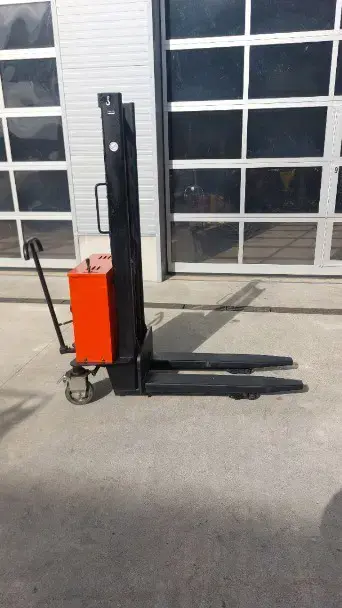 Palettenhubwagen (Ameise ohne Antrieb)