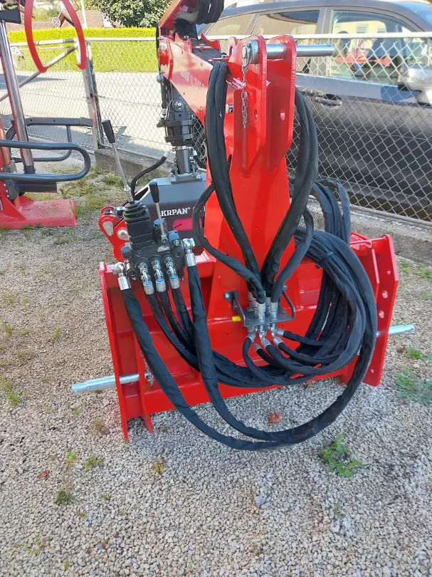 b8c3ab72-db9c-4655-9c35-d3ac599184c3-KRPAN Grappin  (2).jpg