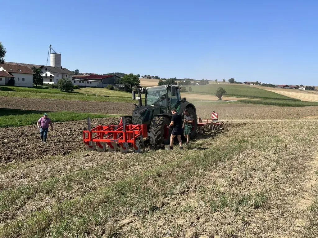 83f20db3-e952-4fdb-955c-424000d62d13-FL3000_Feld_Uebersicht.jpg