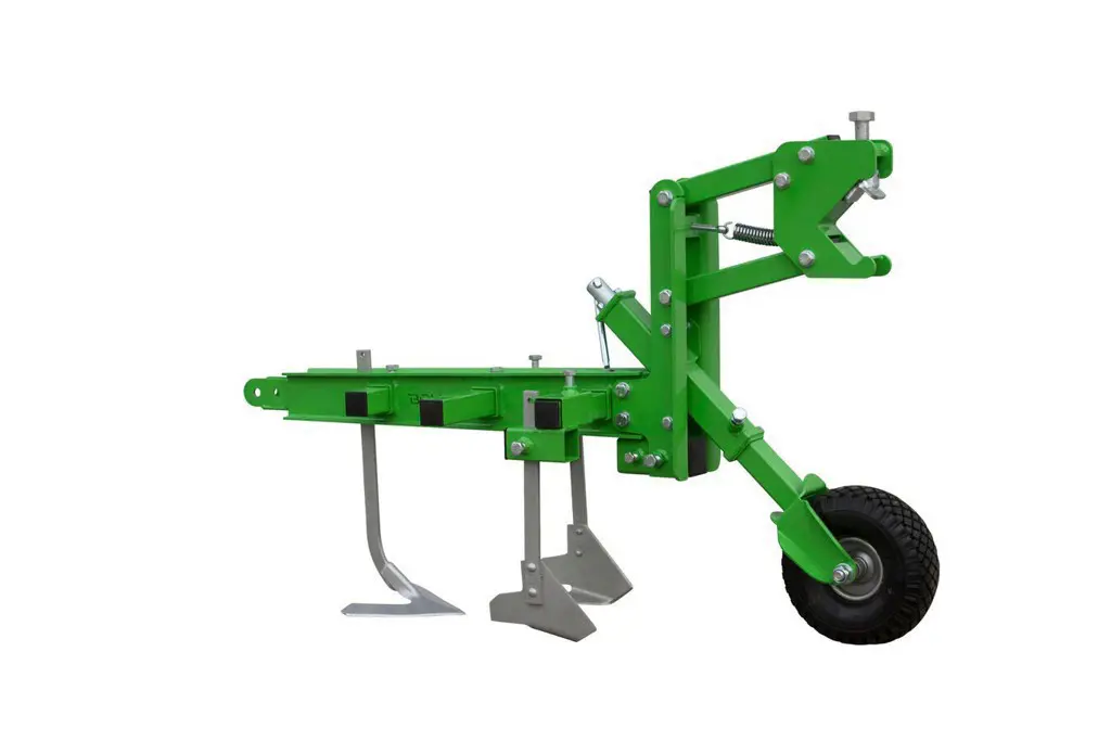 b817b65e-bbd2-431e-9ad0-223095e69045-Hackgerät Bomet 6.jpg