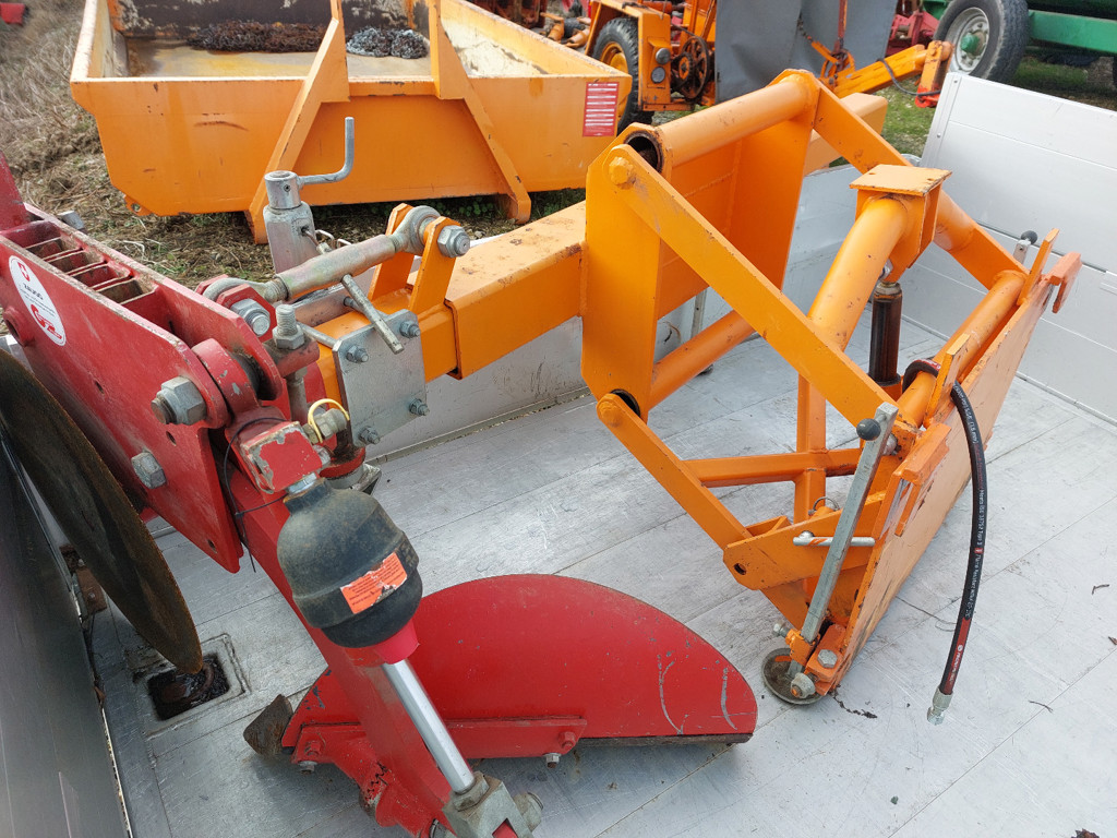 8c83d23f-7b04-4619-881e-b47a5207ed1d-Aebi Lignières (21).jpg