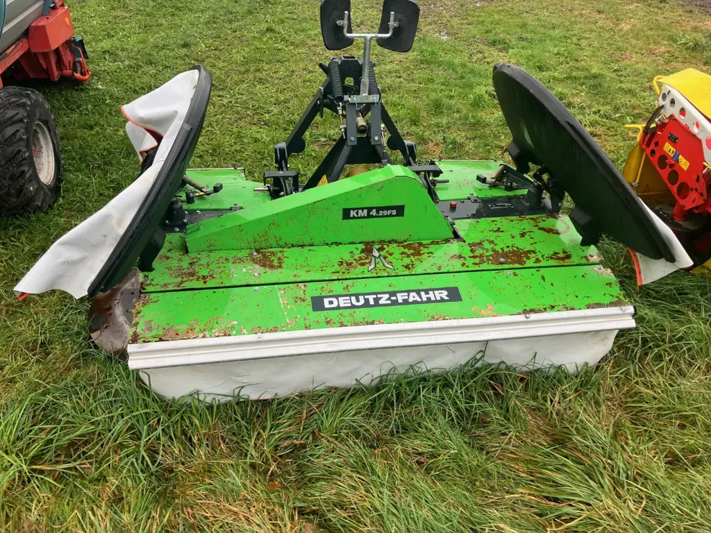 ce5cac71-564f-4df8-8499-58c59eb530e2-Deutz mä8.jpg