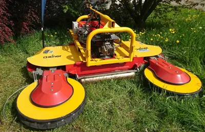 Ilmer Obstbau Sichelmulchgerät Demomaschine