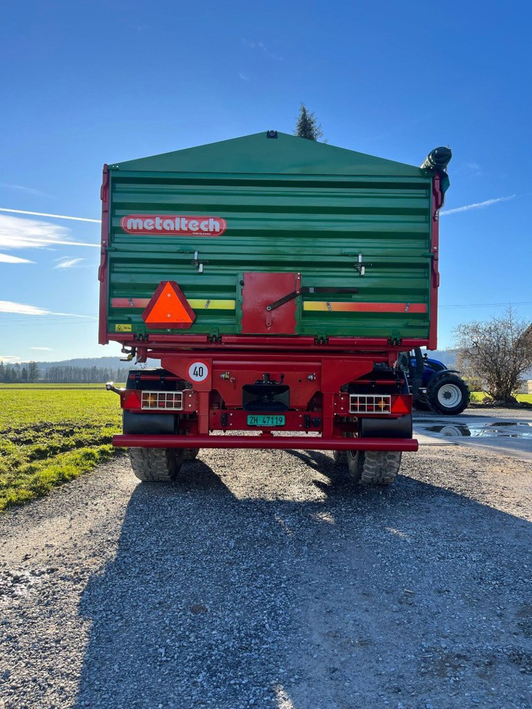 cb38ade2-bc51-4599-a1a6-3005d1df2528-WhatsApp Image 2025-11-30 at 16.jpg