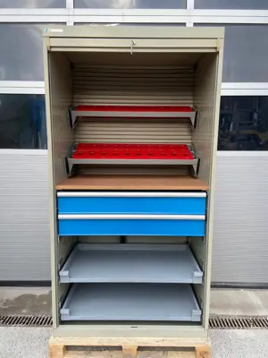 Lista Werkzeugschrank / CNC Maschinenschrank