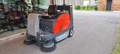 Hako Kehrsaugmaschine Jonas 1200V
