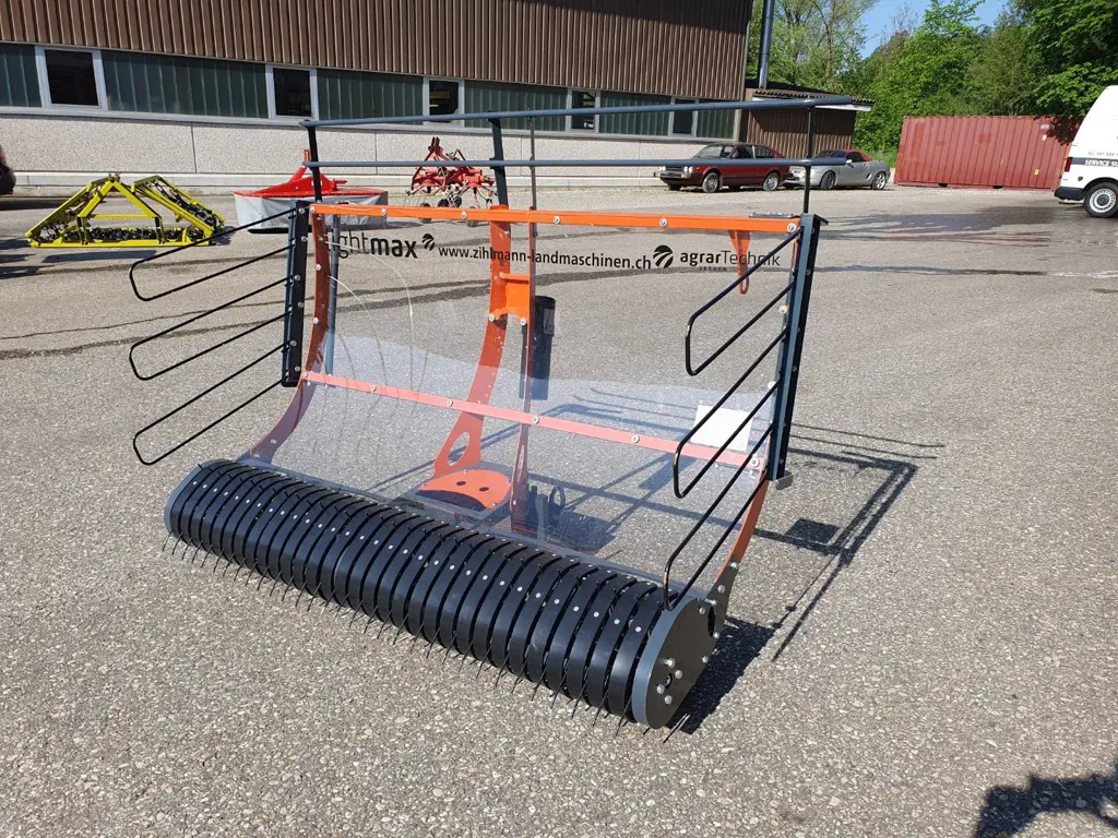 Light Max 175 Twister. Heuschieber