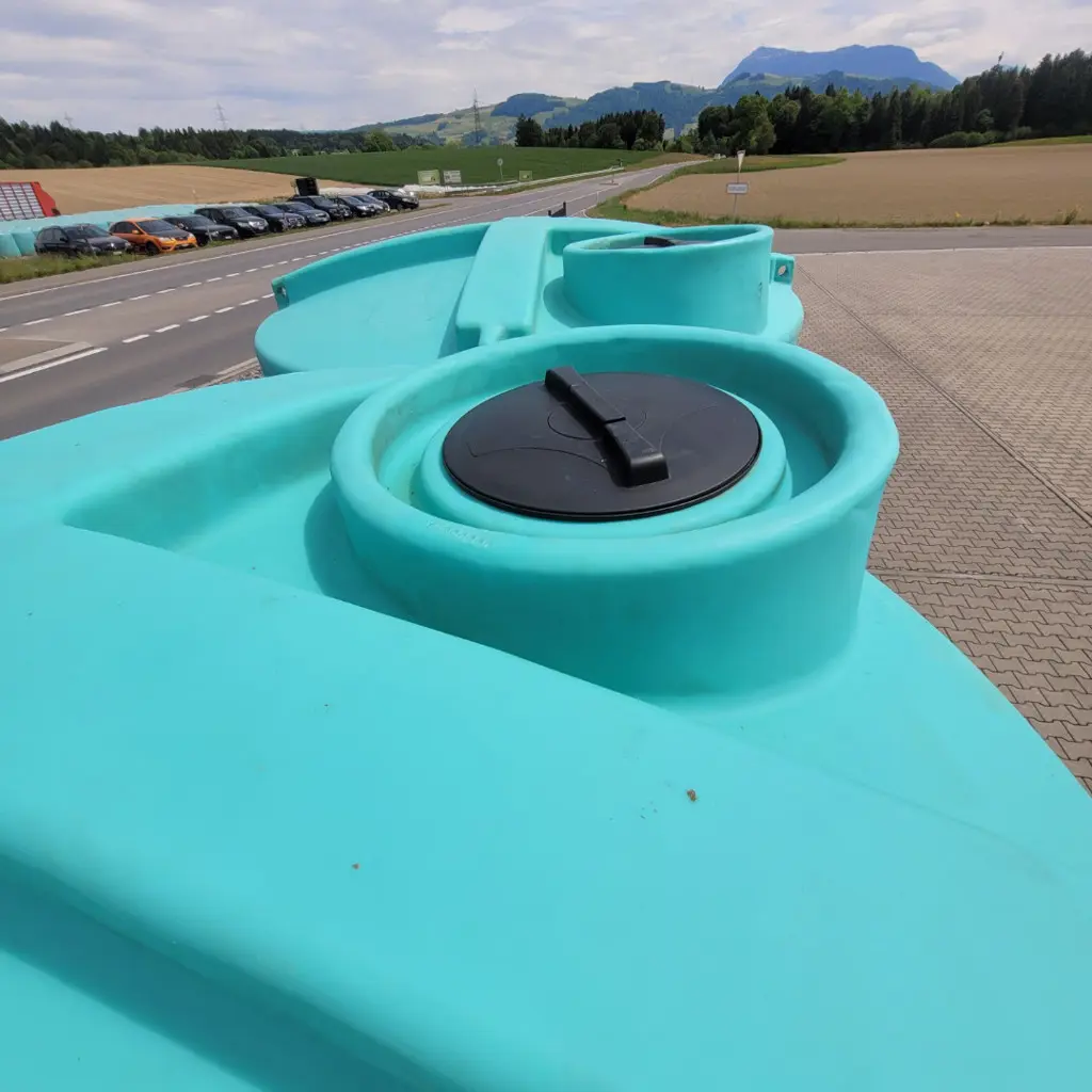 84a67a61-d166-44bd-90c2-7c931548383a-Tank Einfachwandig 5.jpg