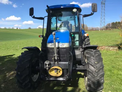 Traktor New Holland TD5040 4WD  87 PS 4,5 lt