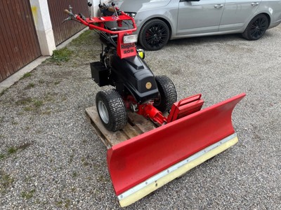 Rapid 205 mit Schneepflug und E-Start