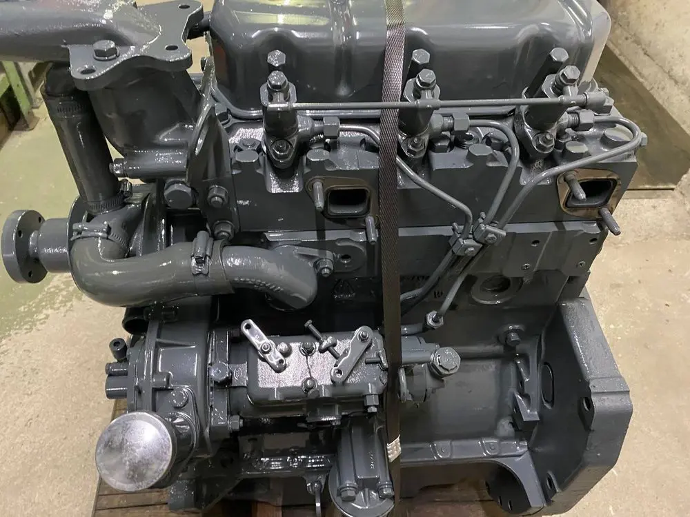 5b86c8c7-9e44-414a-aee8-7b1fbae2a901-perkins-motor-ad3152s (5).jpg