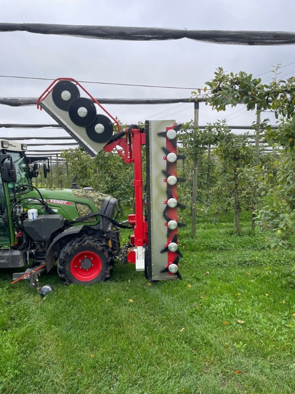 FruitTec Edward N mit Schneideinheiten