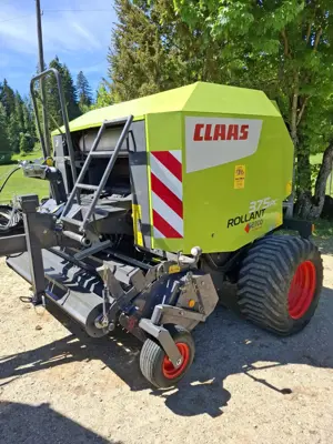 Claas Rundballenpresse mit wenig Ballen!