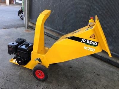 Broyeur à branche Jo Beau M250