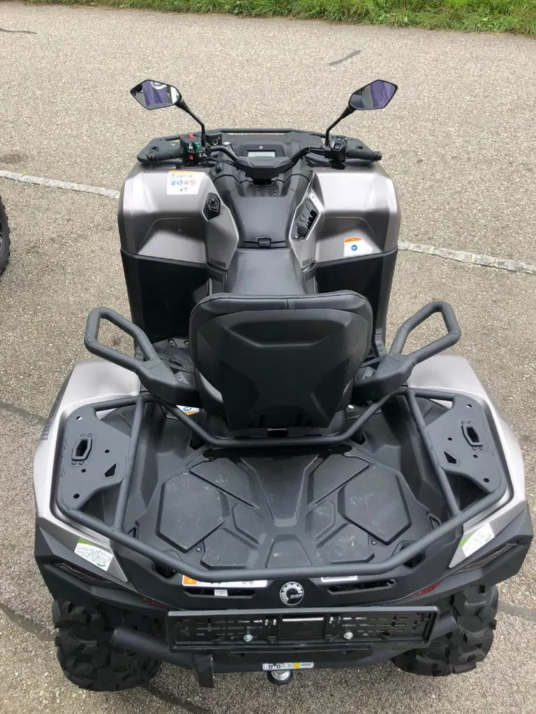 94abeabc-9550-43bc-8a6d-0e0deb1101da-Can-Am 700 Max XT ABS (8).jpg