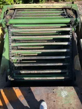 6ab797be-bcfd-4075-9bb4-e63e3a029c53-Krone VP1500  2.jpg