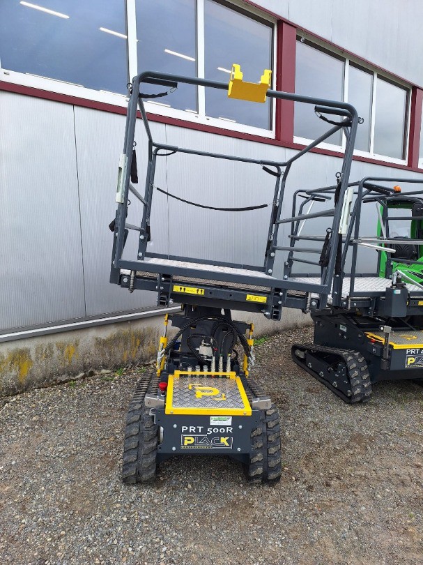 983a1b39-4a9a-40f2-bd08-9109837e249d-WhatsApp Bild 2025-10-14 um 21.jpg