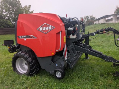 Rundballenpresse Kuhn FB 3135 OC14