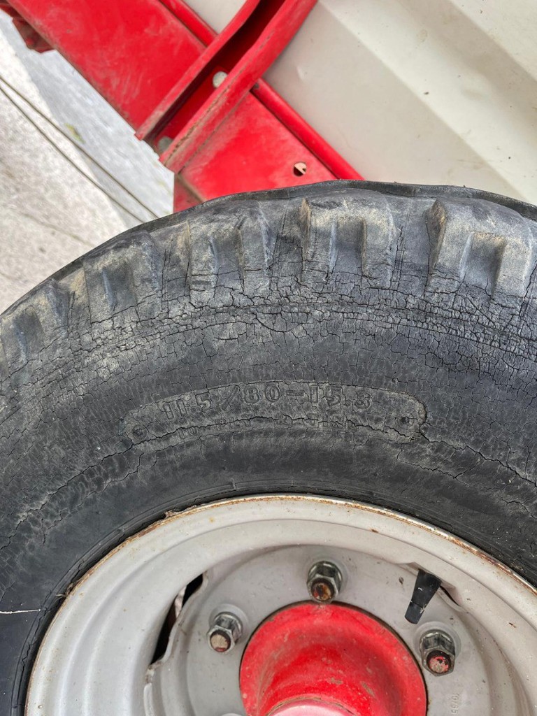 d366fd2f-f56a-48f0-9476-93eab6dcf0da-Pöttinger 517 MHE 4.jpg