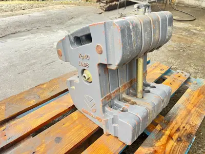 New Holland, Gewicht Front 6 x 40 KG