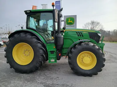 John Deere 6155R