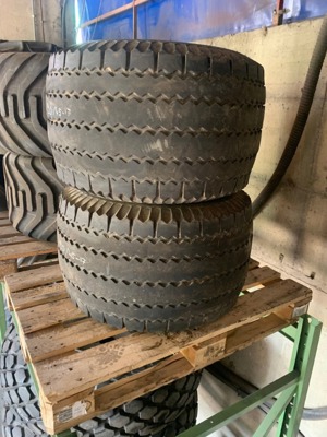 Divers Pneu Remorques/Presse