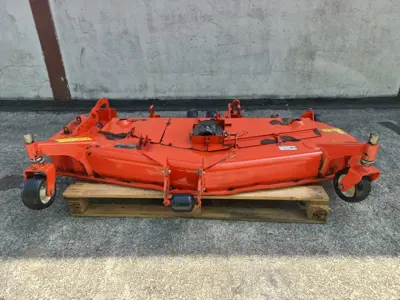 Mähwerk Rasentraktor Kubota ST 35 / STV 32 36 40
