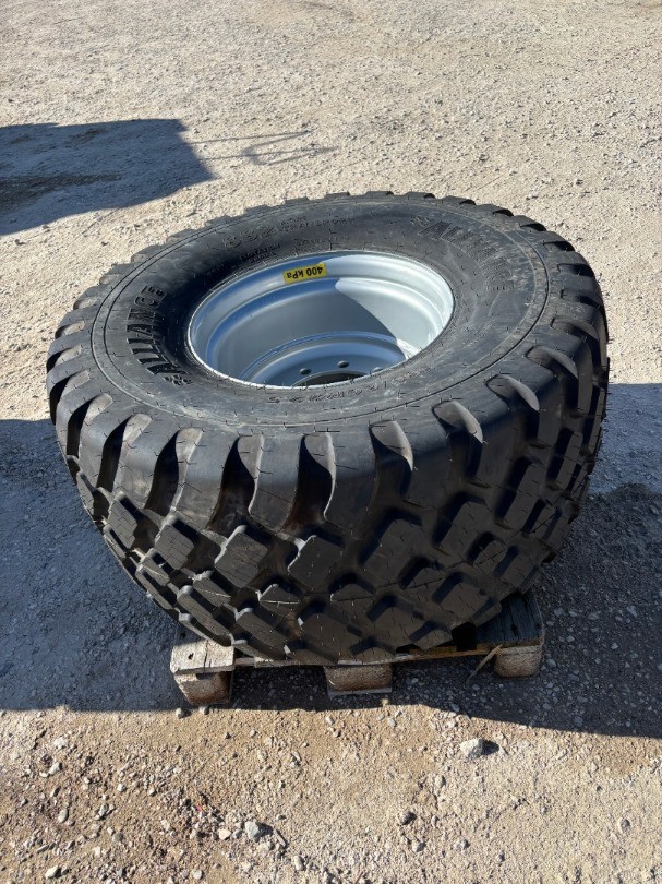 4a4f4961-23b0-4315-91e9-1c92a3c2599c-90001_Roue complète alliance 882 560-60R22.5 Transport Agri Ø280-32.5 10 trous +22mm_1.jpg