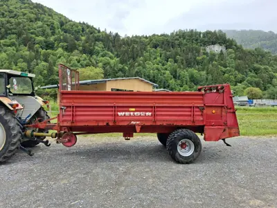 WELGER Miststreuer LS270-1